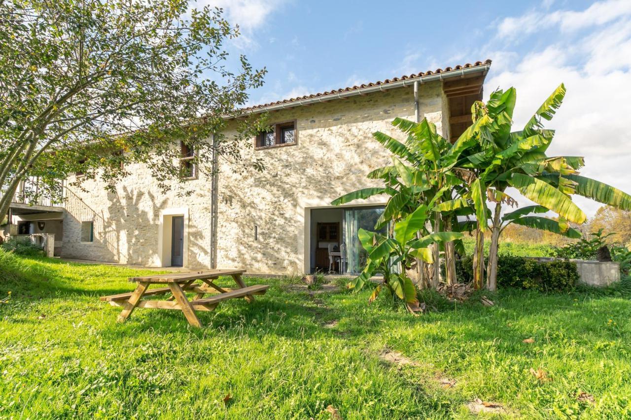 Le Gite Du Moulin De Gramont Bidache Exteriör bild