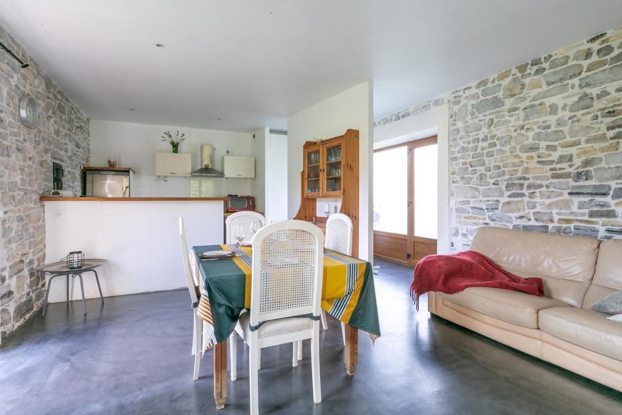Le Gite Du Moulin De Gramont Bidache Exteriör bild